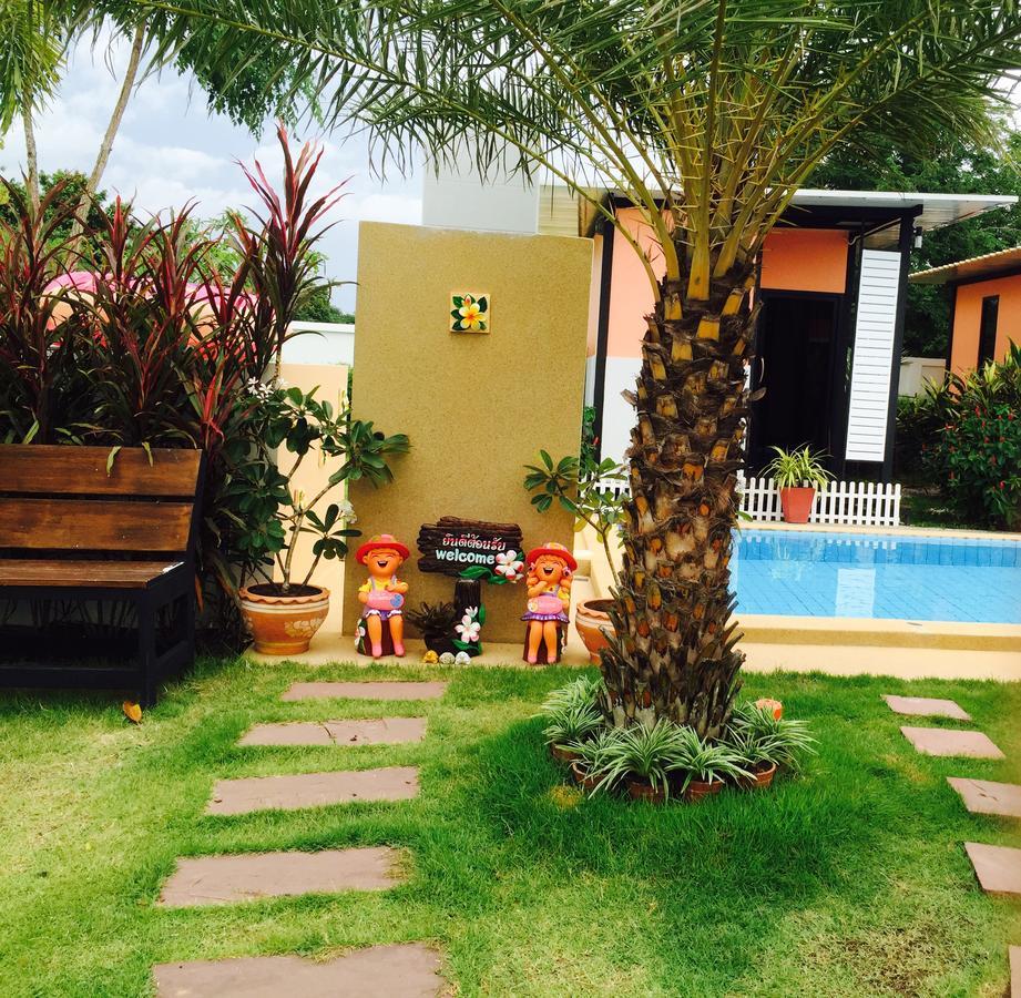 Ban Sumalai Hotel Rayong Kültér fotó