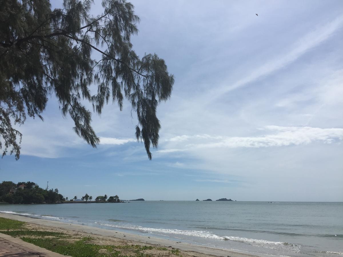 Ban Sumalai Hotel Rayong Kültér fotó