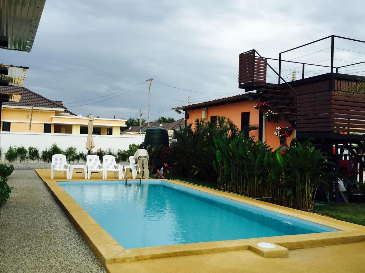 Ban Sumalai Hotel Rayong Kültér fotó